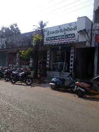 veg & non veg meals currys