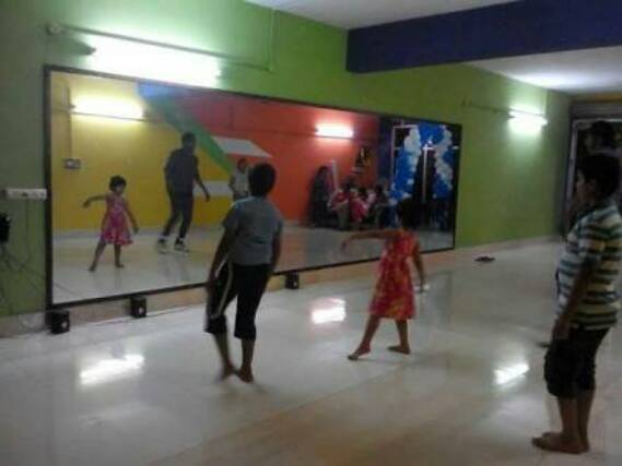 western, classical dance 