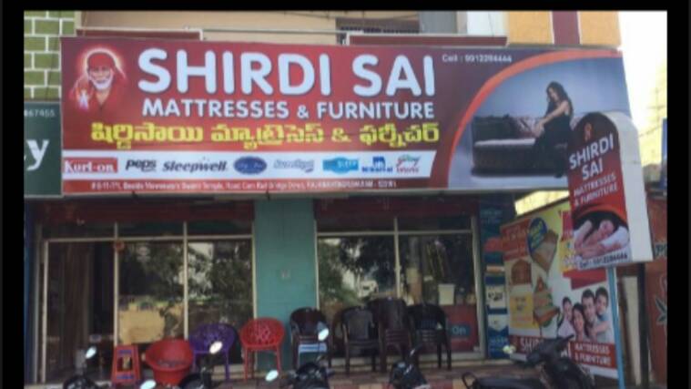 furnitures & matterses 