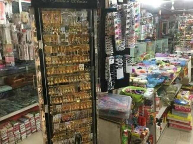 fancy & gifts article s