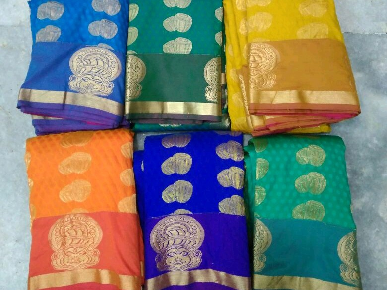 SRI VIGNESH SAREES & DRESSES PRINTINGS