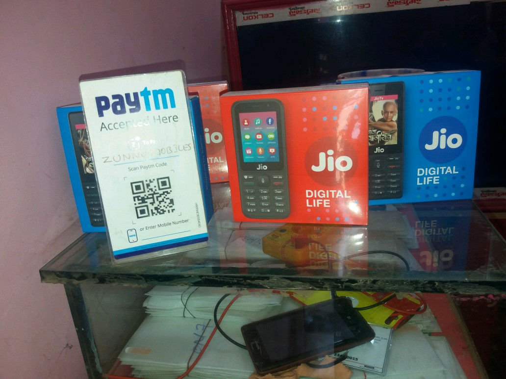 mobile sims.recharges.mobile sales.batterys.vochers.