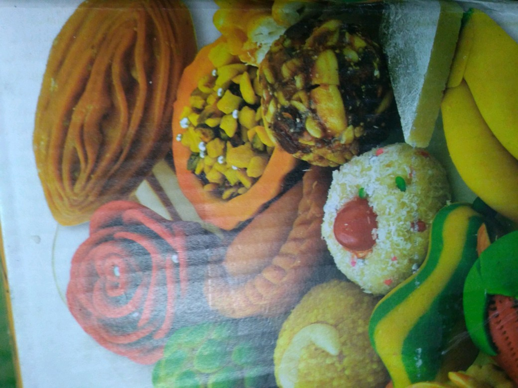 Putharekulu,Kajalu,Bobbatlu