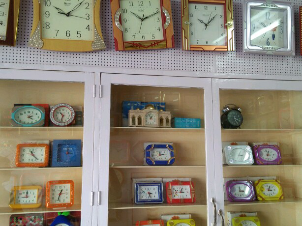 ladies watch's, gents watch's, wall clocks