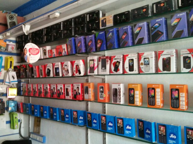 mobile sales and mobile accessories 