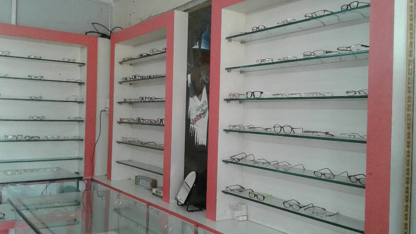 frames n glasses 