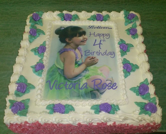 Eggless cakes with photo toppings