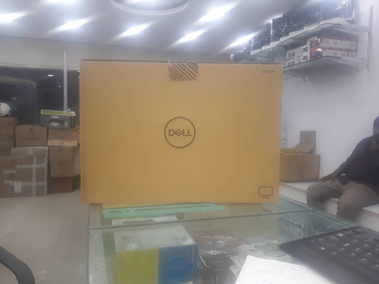 Dell 19 in LED