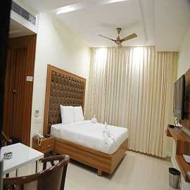 Luxery Delux