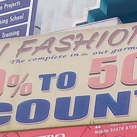 Discount Of 40%-50% On Clothing