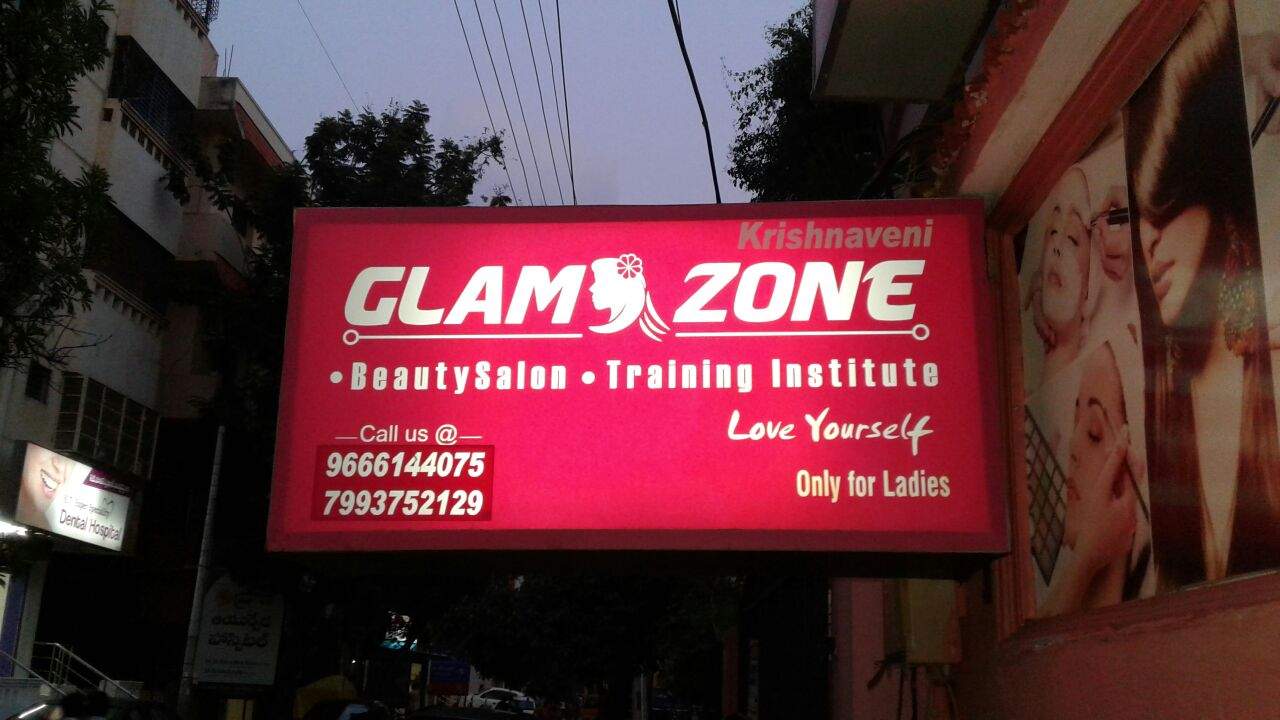 GLAM ZONE 