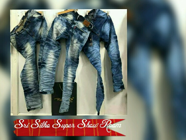 Sri Silko Super Show Room.