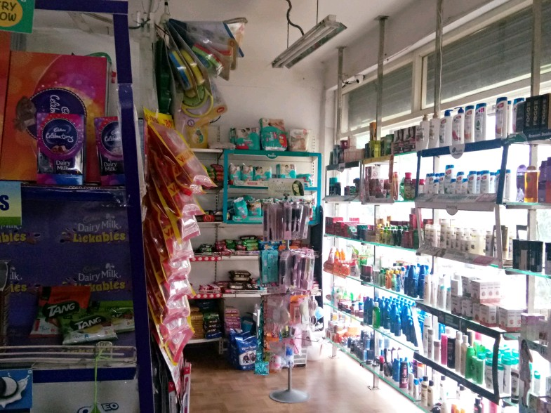7-11.kirana stores