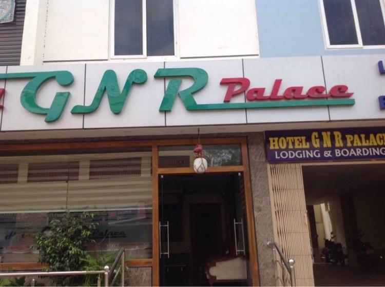 HOTEL GNR PALACE 